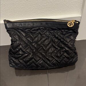 Tory Burch Black Quilted toiletry bag
